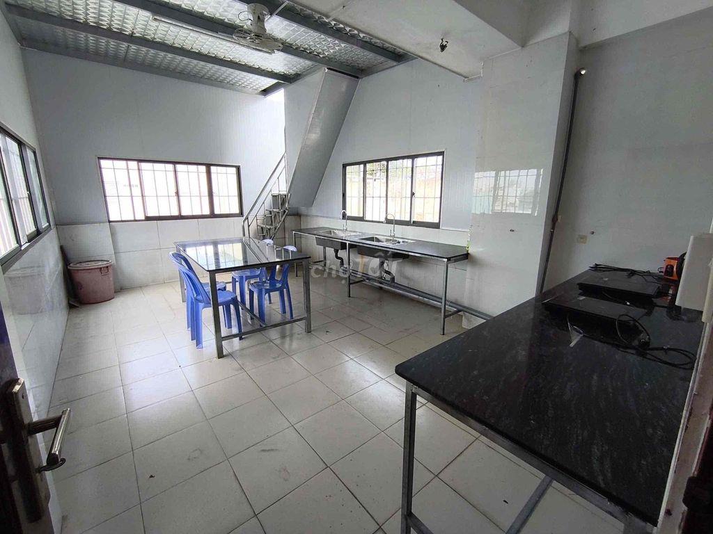 mini duplex  ngay cổng chính ĐH Y Dược Phù Đổng Thiên Vương chỉ 2tr