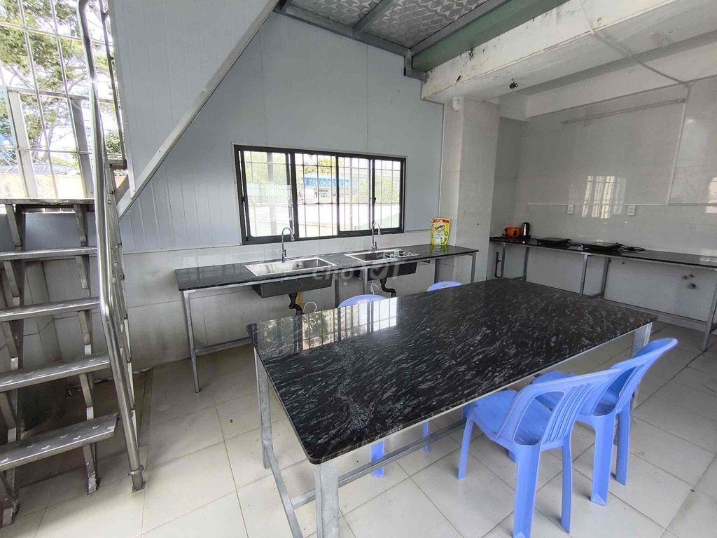 mini duplex  ngay cổng chính ĐH Y Dược Phù Đổng Thiên Vương chỉ 2tr