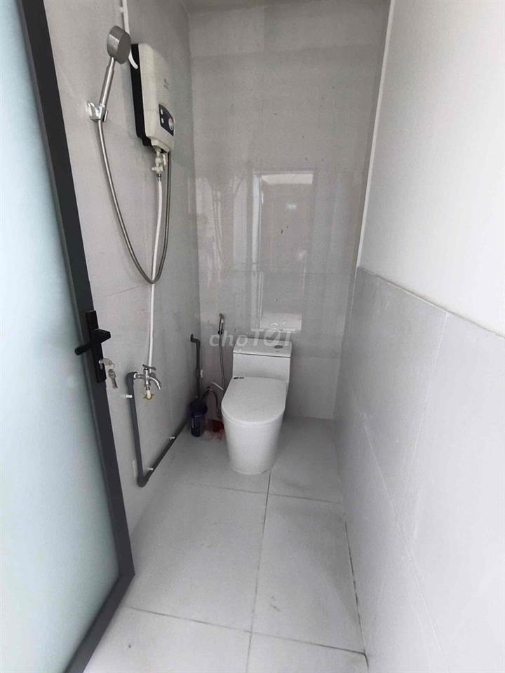 mini duplex  ngay cổng chính ĐH Y Dược Phù Đổng Thiên Vương chỉ 2tr