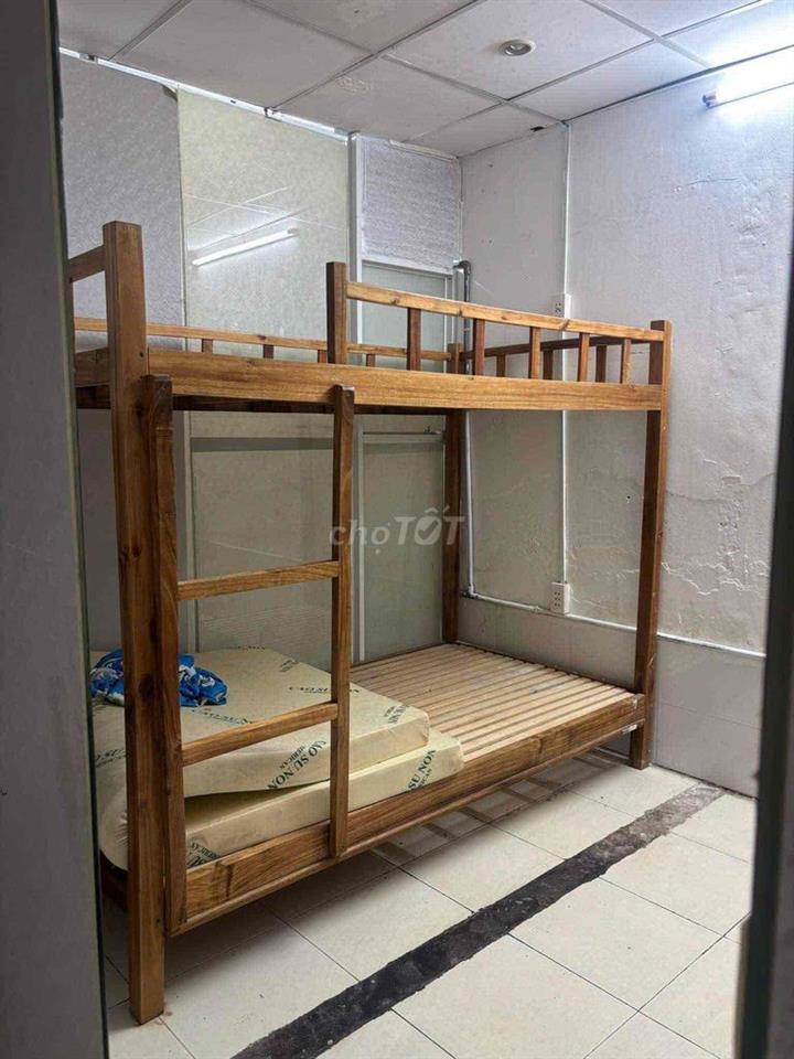 Ký Túc Xá nam chỉ 2ng phòng Hoàng Văn Thụ ngay CĐ Lý Tự Trọng chỉ 1tr5