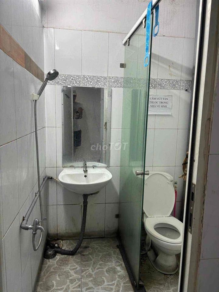 Ký Túc Xá nam chỉ 2ng phòng Hoàng Văn Thụ ngay CĐ Lý Tự Trọng chỉ 1tr5