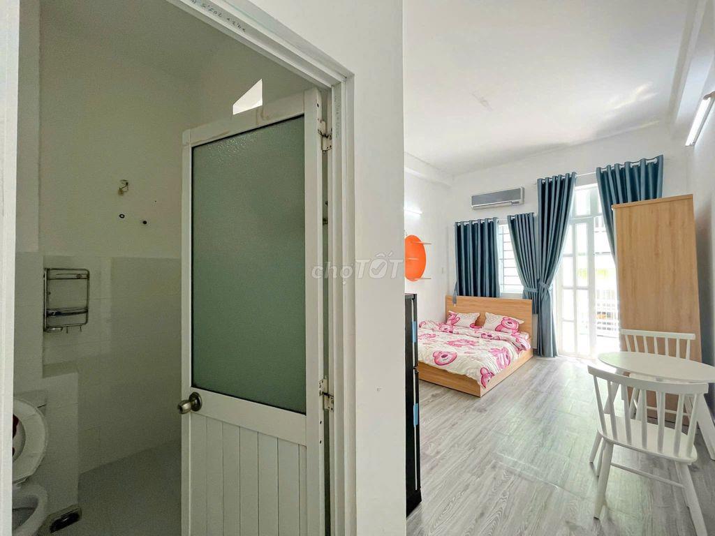 Studio Ban công rộng thoáng ngay gần Q1, PXL giá cực tốt
