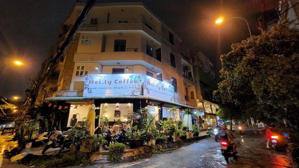 SANG LẠI MÔ HÌNH CHDV + CAFÉ ĐANG VẬN HÀNH TẠI Q.8