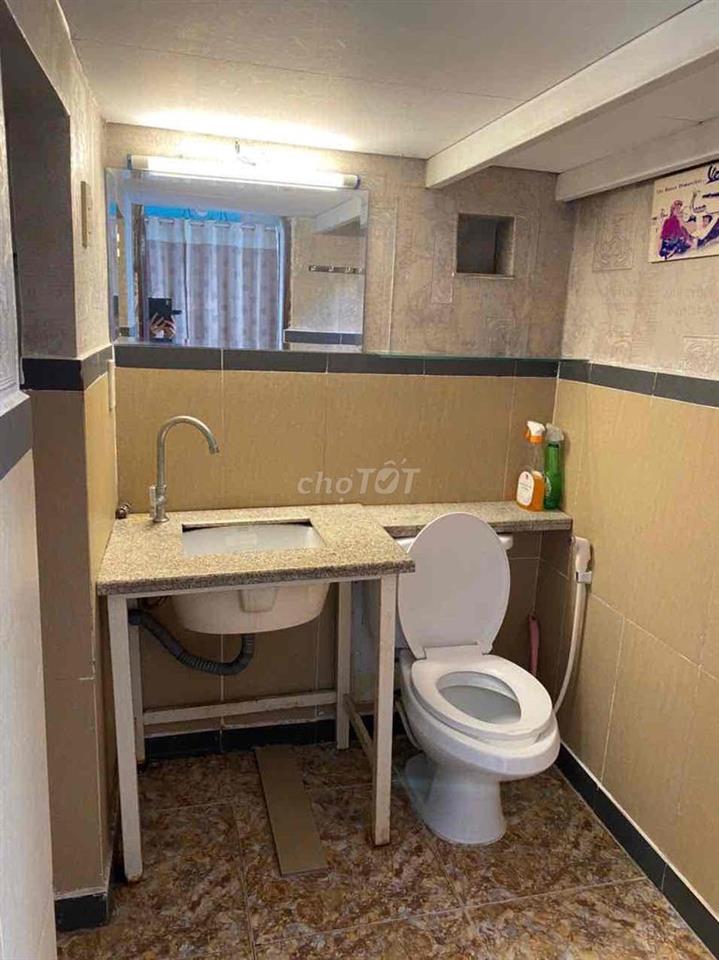 Phòng cao cấp đầy đủ nội thất