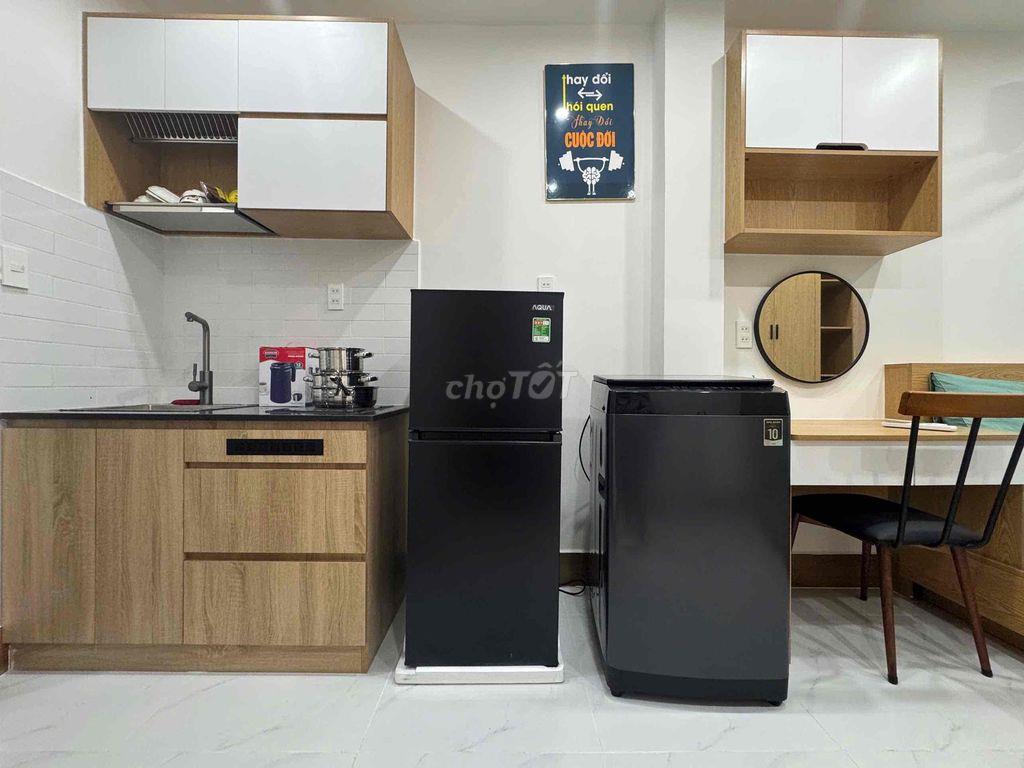Phòng gần các trường đại học đầy đủ nội thất, toà nhà mới