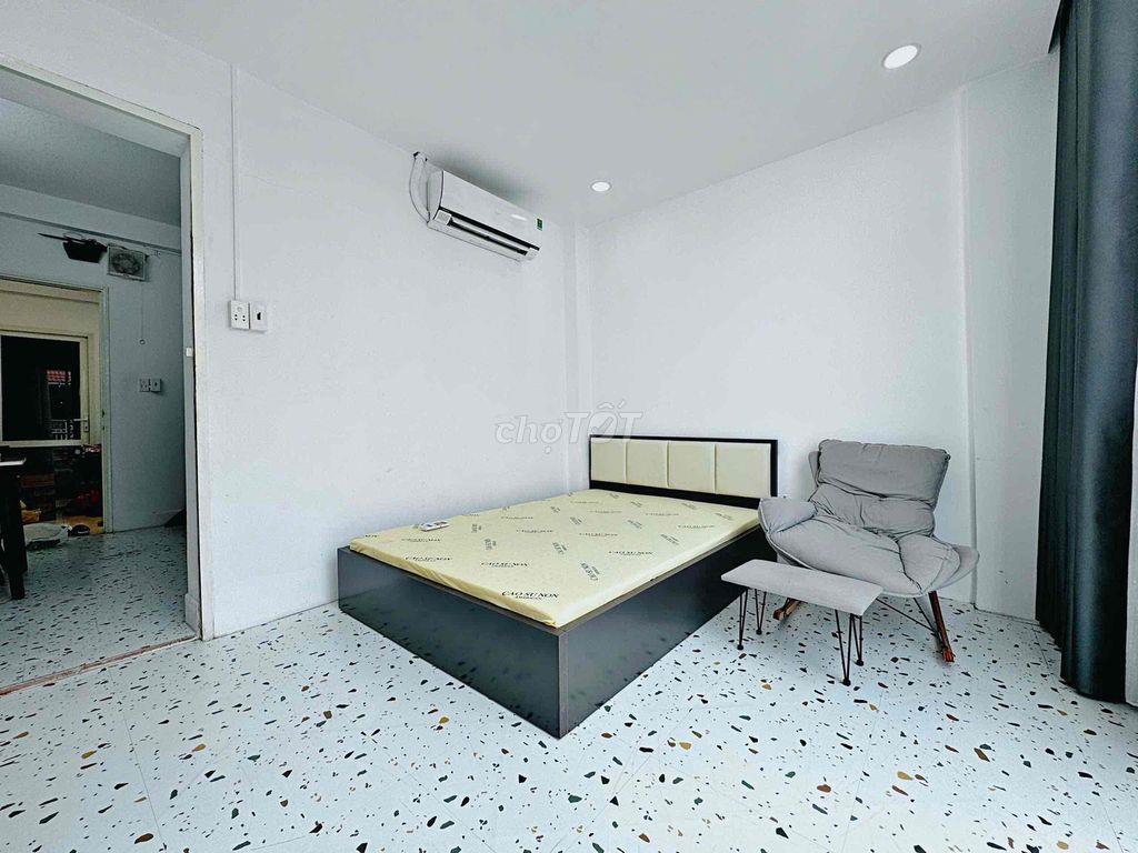 Phòng Trọ 2pn gần Văn Lang, Uef, Giao thông vận tải, ngoại thương