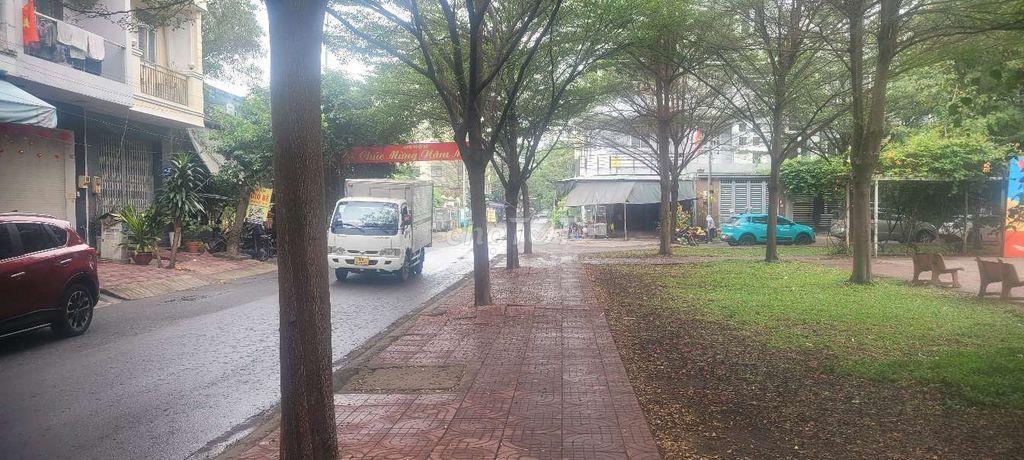 Cho thuê tầng 3 và 4 khu dân cư Bình Lợi