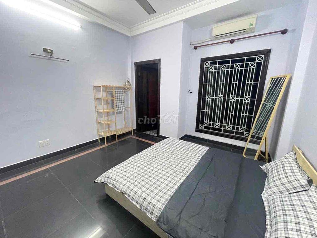 phong trọ ban công bình thạnh