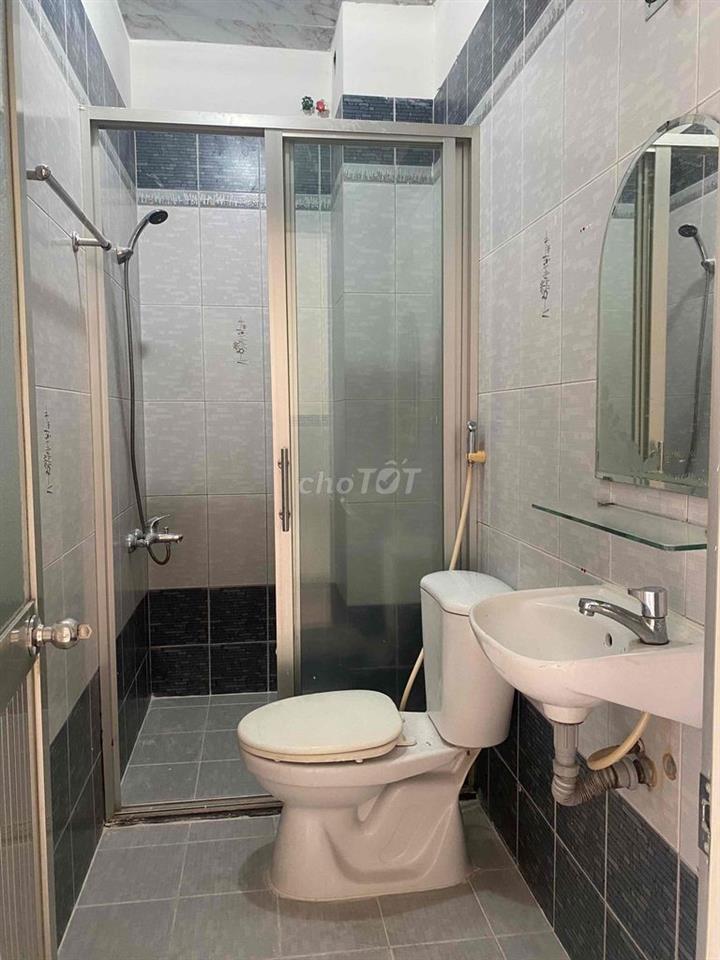 studio full nội thất ban công trung tâm phú nhuận