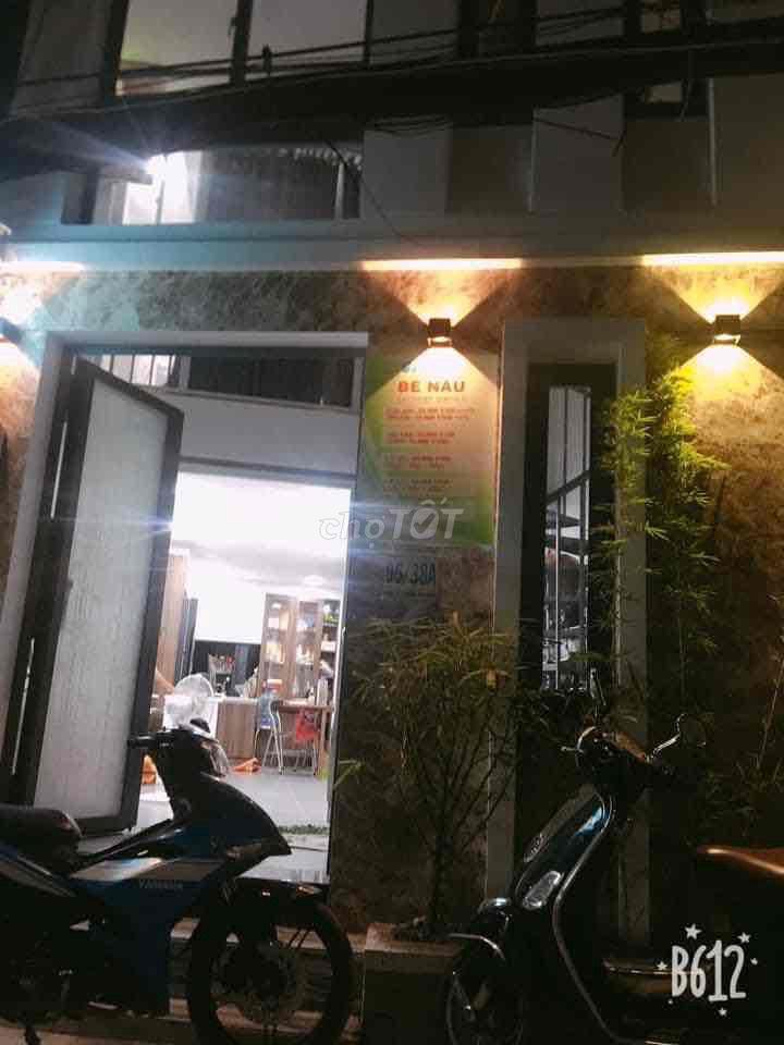 ĐẦU THÁNG 9 TRỐNG PHÒNG 3500