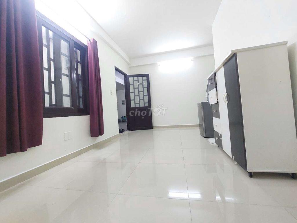 PHÒNG GẦN HUTECH, D1, D2 GIÁ 3.5 ĐẾN 4.3 TR