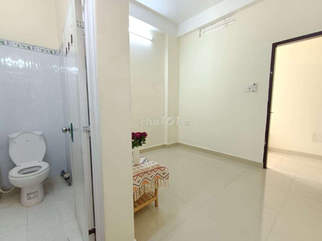 PHÒNG GẦN HUTECH, D1, D2 GIÁ 3.5 ĐẾN 4.3 TR
