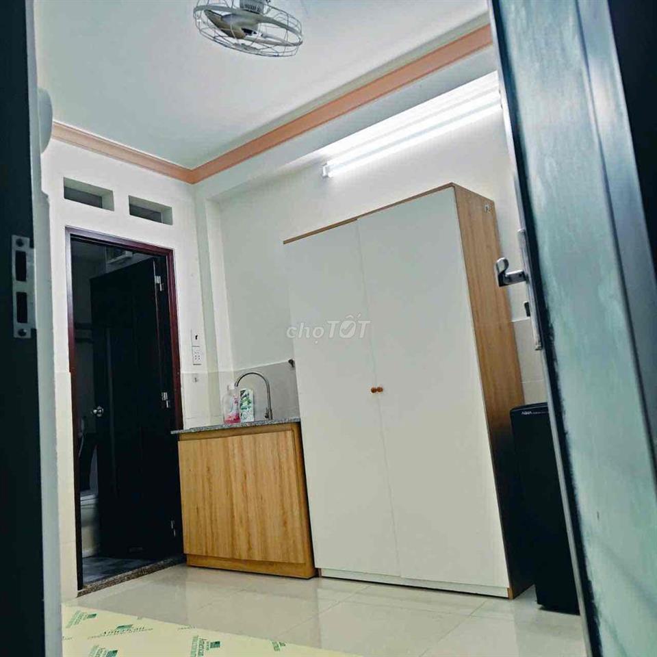 căn hộ khai trương đầy đủ tiện nghi thiết bị cao cấp