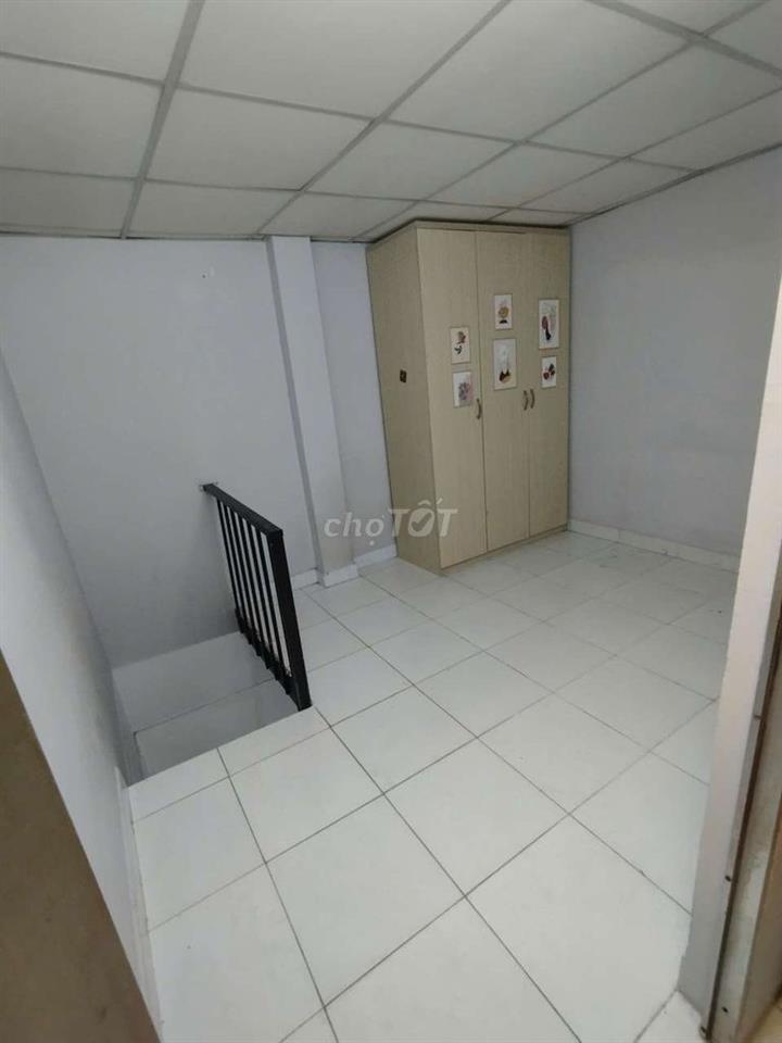 chính chủ cho thuê (1/10) có phòng