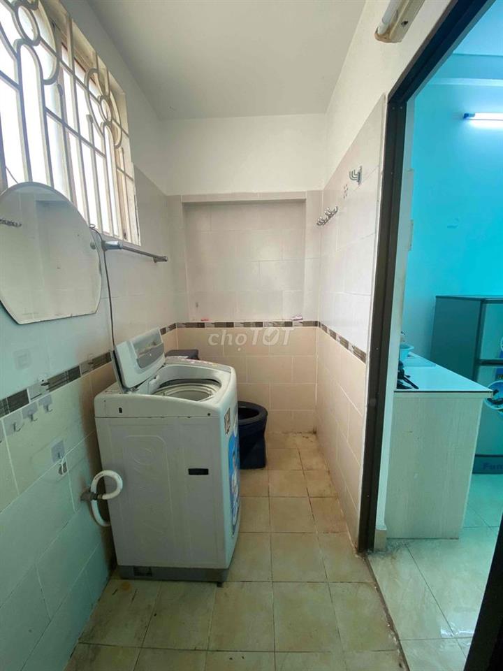 1 phòng ngủ tách bếp