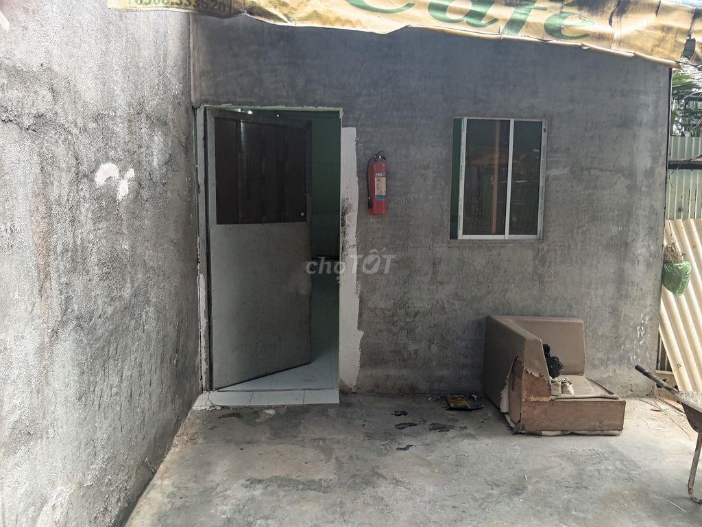 Pass Phòng trọ 40m2 sân riêng siêu rộng