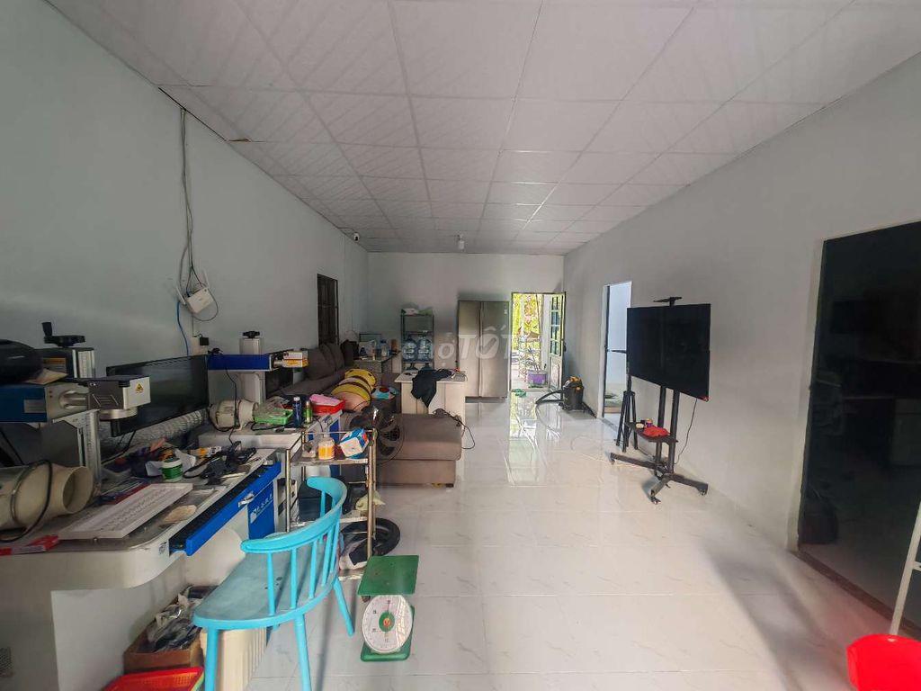 Phòng trọ rất miền tây giữa lòng SG