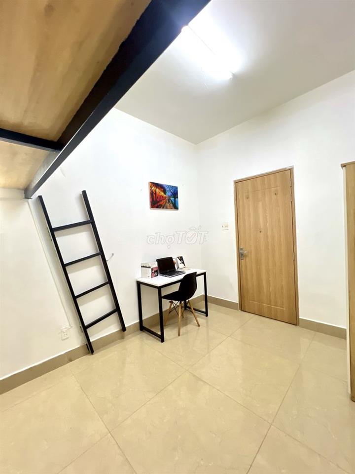 PHÒNG CÓ GÁC - CỬA SỔ - ĐẦY ĐỦ NỘI THẤT GIÁ TỐT