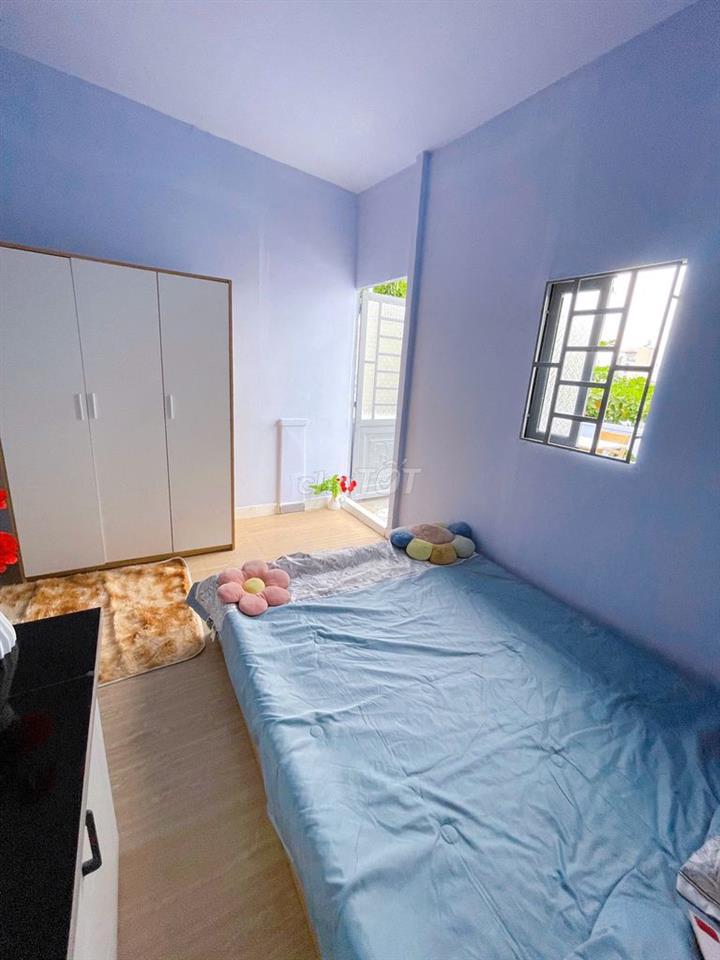 CĂN HỘ BAN CÔNG SIÊU MỚI SIÊU THOÁNG NGAY ÂU CƠ SÁT ĐẠI HỌC VĂN HIẾN 