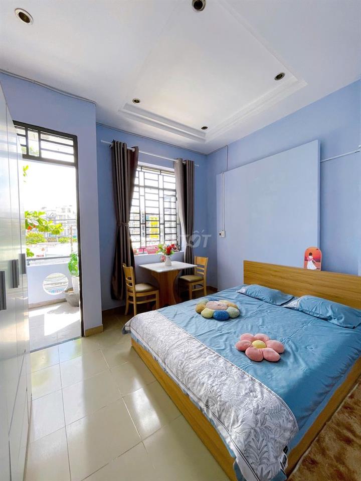 CĂN HỘ BAN CÔNG SIÊU MỚI SIÊU THOÁNG NGAY ÂU CƠ SÁT ĐẠI HỌC VĂN HIẾN 
