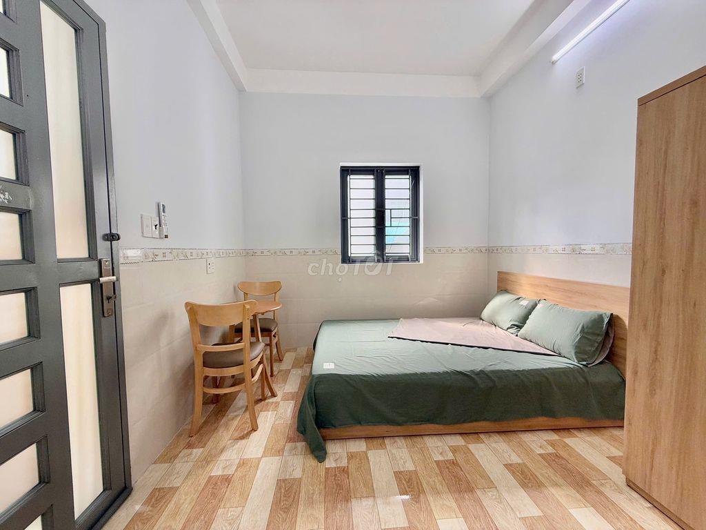 PHÒNG STUDIO CỬA SỔ TRỜI MỚI TINH SÁT ĐH KINH TẾ MKT - SÁT SÂN BAY 