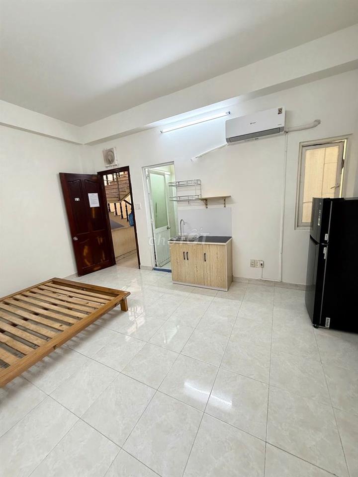 STUDIO ĐẦY ĐỦ NỘI THẤT SÁT ĐẠI HỌC VĂN HIẾN CHỈ 900m ĐẾN TRƯỜNG