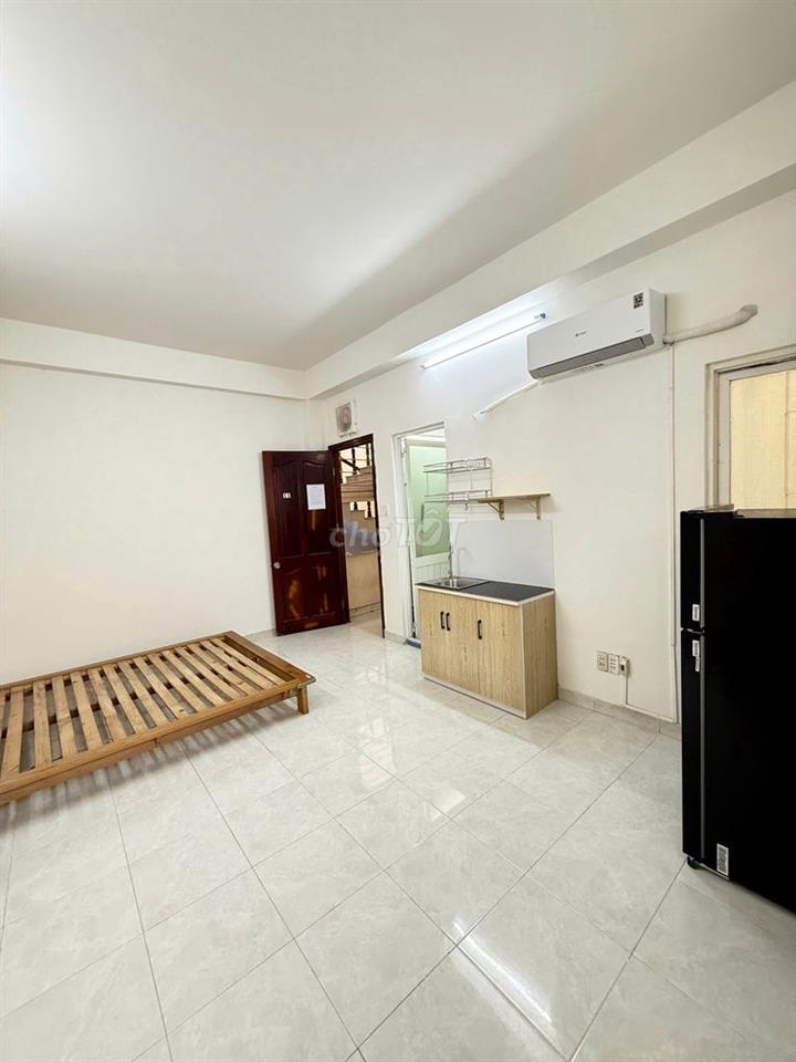 STUDIO ĐẦY ĐỦ NỘI THẤT SÁT ĐẠI HỌC VĂN HIẾN CHỈ 900m ĐẾN TRƯỜNG