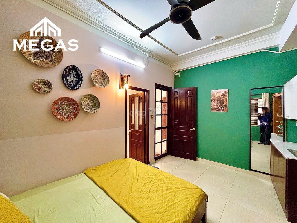 🔥 STUDIO CỬA SỔ – FULL NỘI THẤT SÁT CÔNG VIÊN HOÀNG VĂN THỤ - SÂN BAY