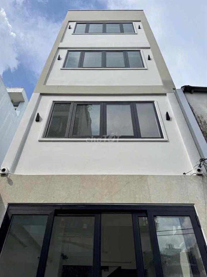 SIÊU PHẨM STUDIO TÁCH BẾP - NỘI THẤT Y ẢNH - CỬA SỔ TRỜI THOÁNG