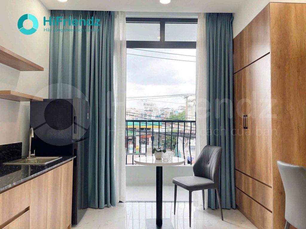 SIÊU PHẨM BAN CÔNG VIEW SIÊU ĐẸP - THOÁNG - FULL NỘI THẤT