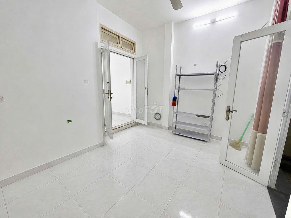 Cho thuê phòng trọ mặt tiền hẻm ôt