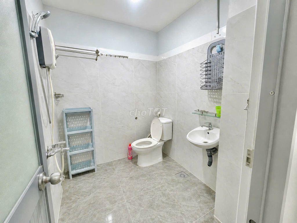 Cho thuê phòng trọ mặt tiền hẻm ôt