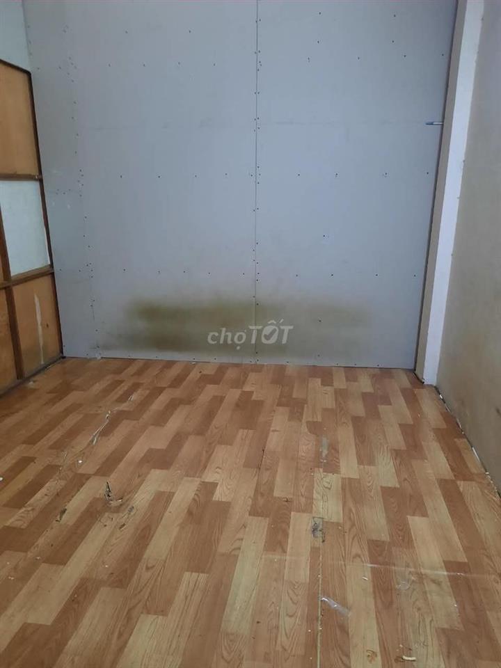PHÒNG TRỌ SINH VIÊN GIÁ RẺ - HÀNG XANH - HUTECH - NGOẠI THƯƠNG