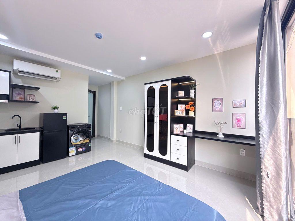 Chính Chủ cho thuê STudio Cửa Sổ thoáng mát ở đường Nguyễn Gia Trí