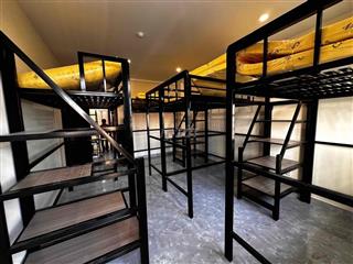 🔥 Giường Dorm 2TR8 Bao tất cả Chi Phí – Sát HUTECH, HIU, UEF