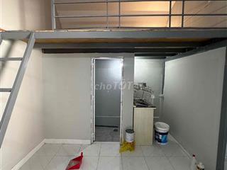 🔥 PHÒNG 4-5TR CÓ BAN CÔNG – ĐI BỘ UTH HUTECH, FTU2 | 6 NGUYỄN VĂN THƯƠ
