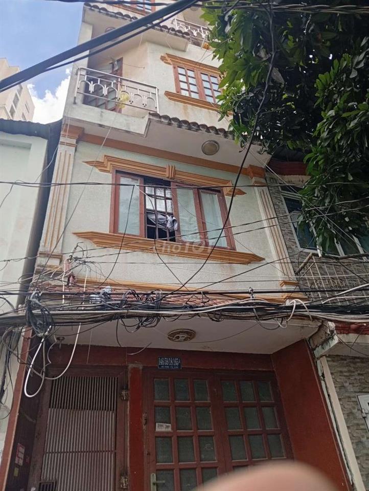 PHÒNG TRỐNG VÔ Ở LIỀN. Liên hệ: