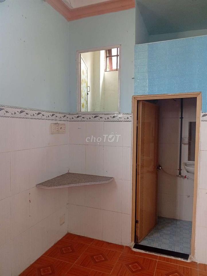 PHÒNG TRỐNG VÔ Ở LIỀN. Liên hệ: