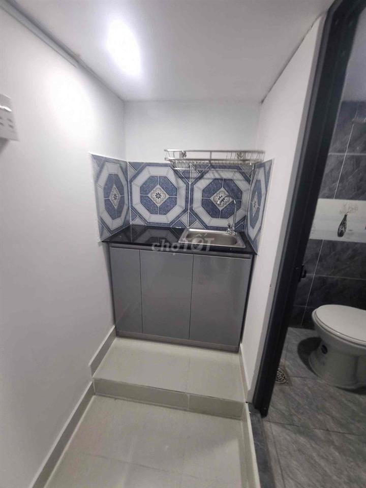 GÁC CAO 2M - SẴN MÁY LẠNH NGAY ĐINH BỘ LĨNH
