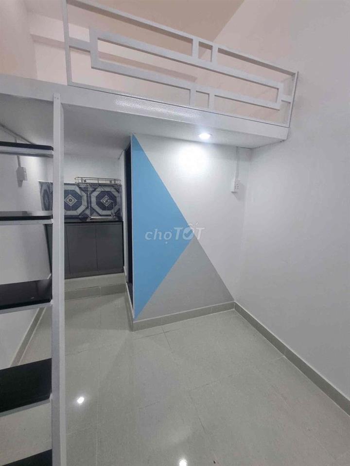 GÁC CAO 2M - SẴN MÁY LẠNH NGAY ĐINH BỘ LĨNH