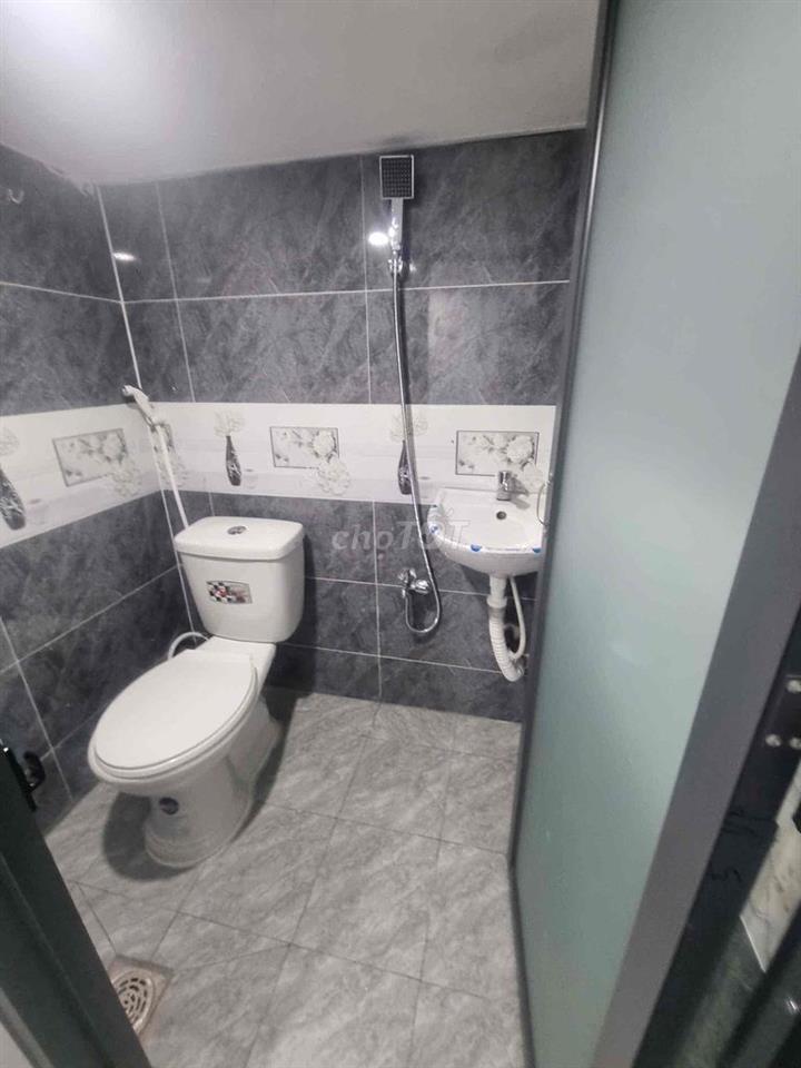 GÁC CAO 2M - SẴN MÁY LẠNH NGAY ĐINH BỘ LĨNH