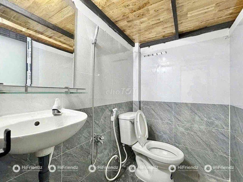 DUPLEX BAN CÔNG - GÁC CAO NGAY CHỢ BÀ CHIỂU