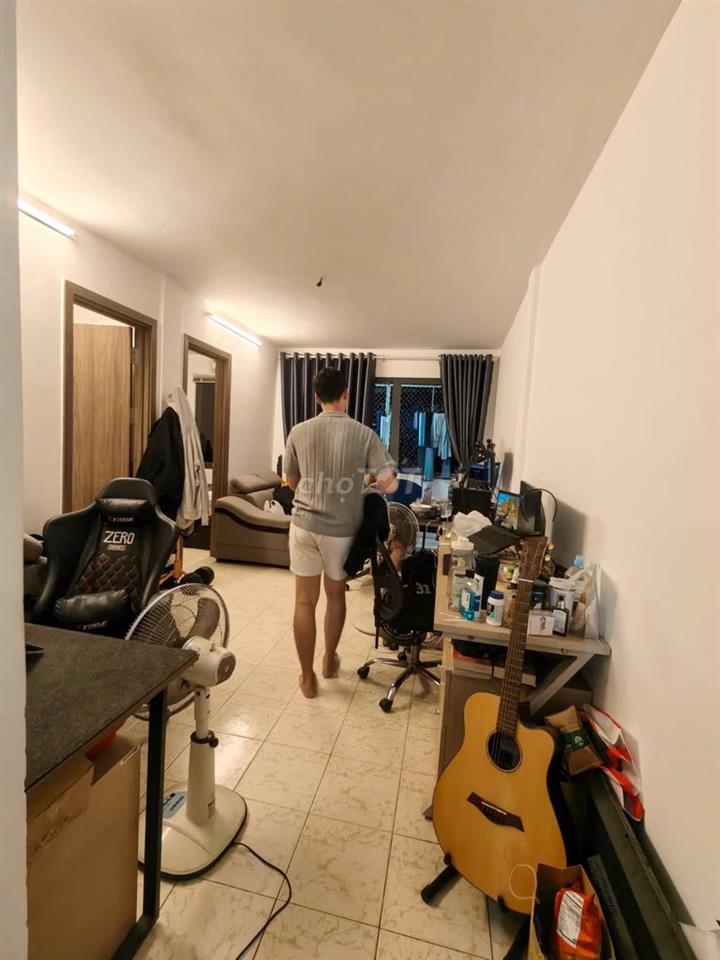 Tuyển nam ở ghép lô U, cư xá Thanh đa