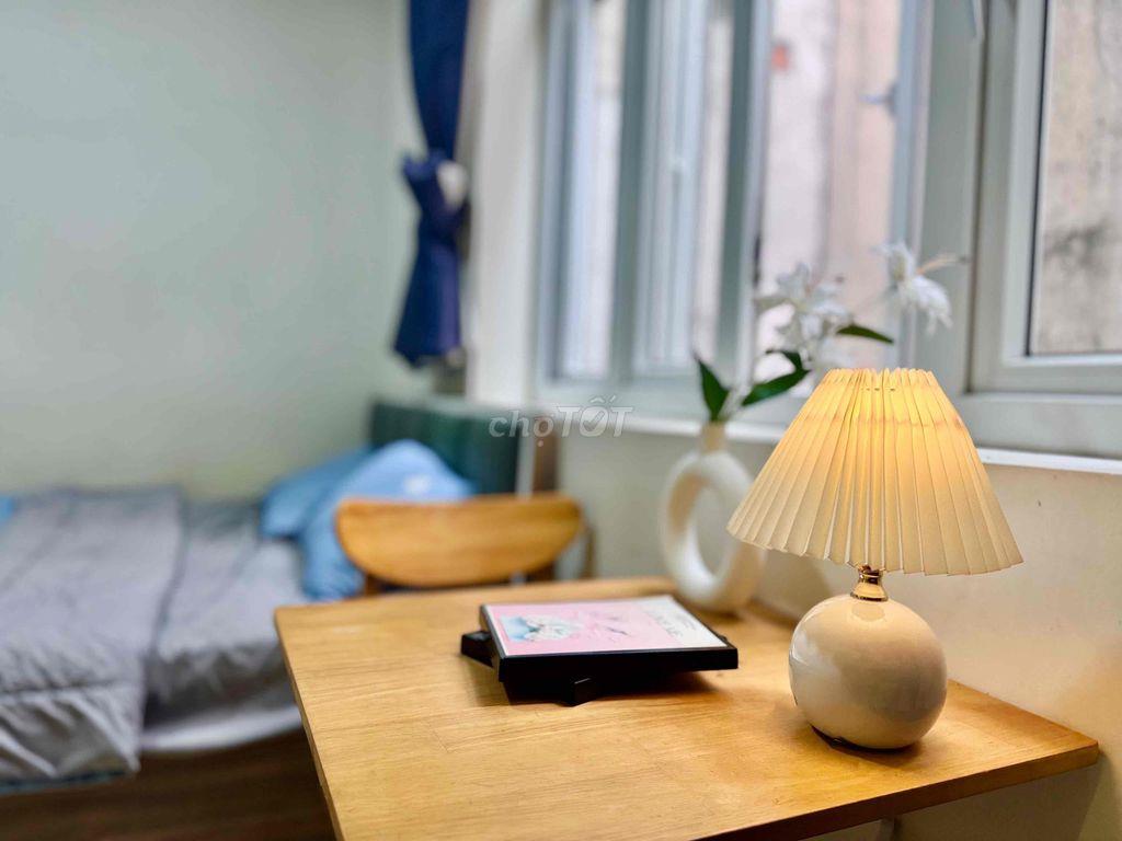 Căn hộ full nội thất CC mới khu Phan Xích Long , quận Phú Nhuận