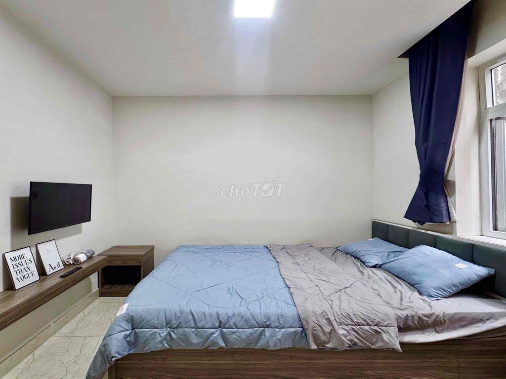 Căn hộ full nội thất CC mới khu Phan Xích Long , quận Phú Nhuận