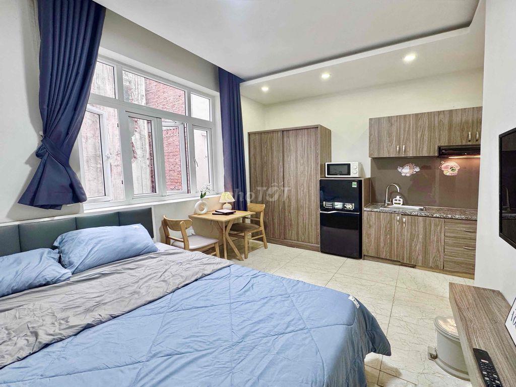 Căn hộ full nội thất CC mới khu Phan Xích Long , quận Phú Nhuận