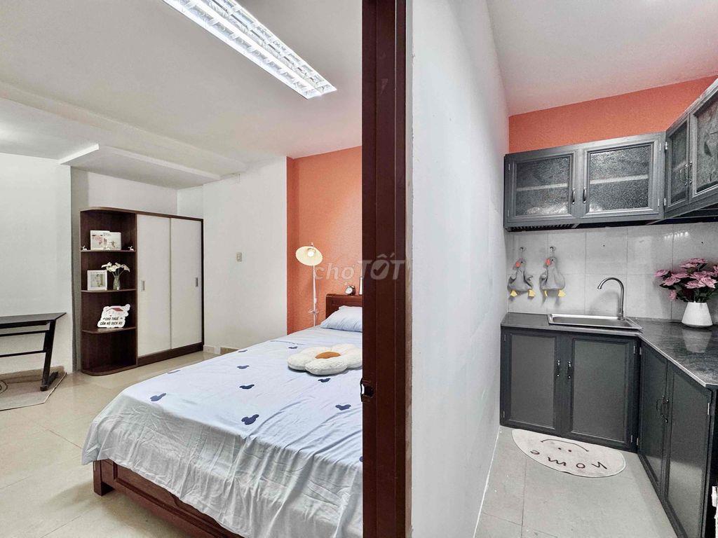 Căn hộ full nội thất 1PN tách bếp quận Tân Bình khu nhà Ga T3 - ETOWN