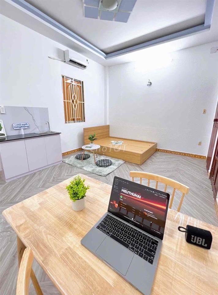 PHÒNG FULL NỘI THẤT GẦN CV PHẦN MỀM QUANG TRUNG EMART PHAN HUY ÍCH
