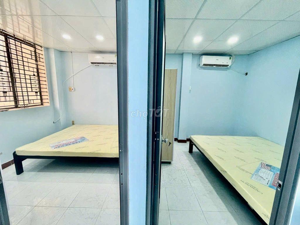 2PN BAN CÔNG FULL NỘI THẤT NGAY TRUNG TÂM GÒ VẤP GẦN CHỢ THẠCH ĐÀ