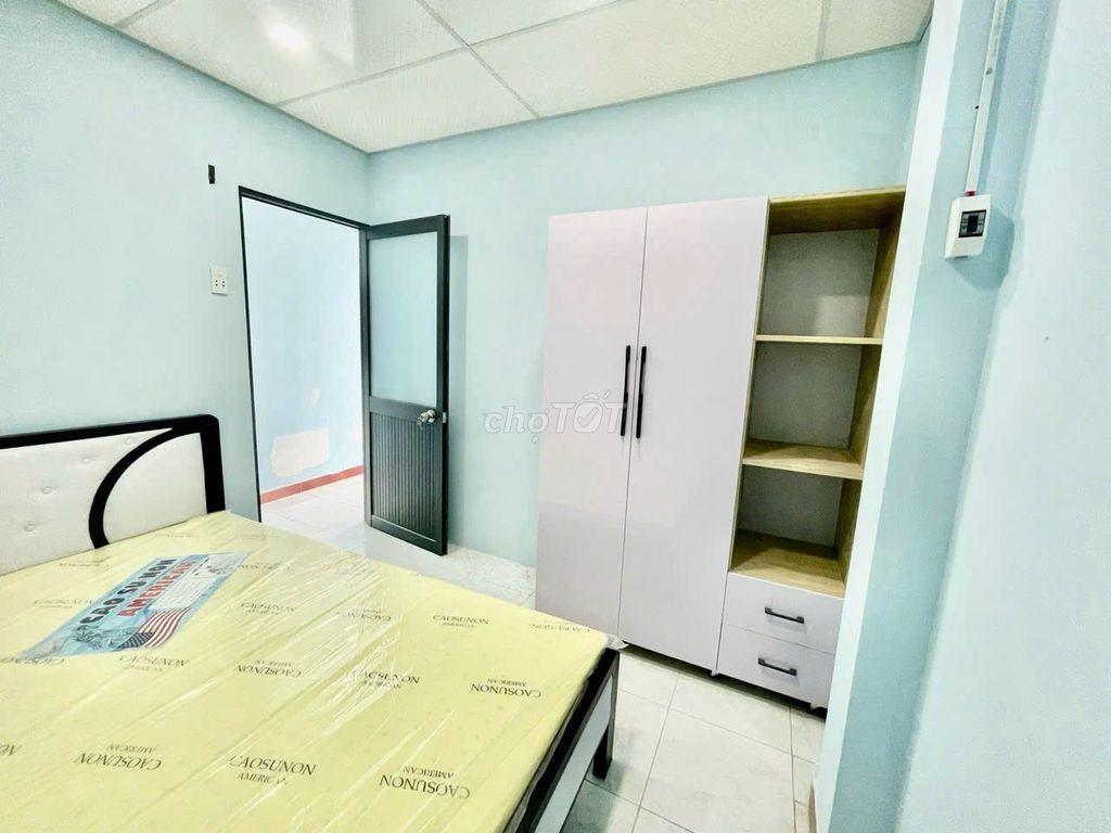 2PN BAN CÔNG FULL NỘI THẤT NGAY TRUNG TÂM GÒ VẤP GẦN CHỢ THẠCH ĐÀ
